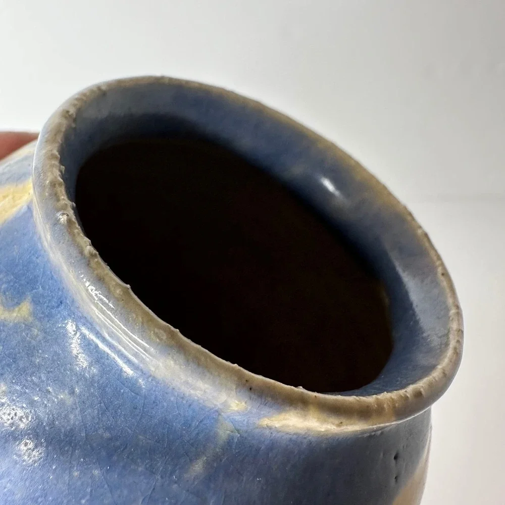 Becky Clonce Vance Studio Pottery Vase Signed '85 Blue Tan Drip Glaze Vintage 4